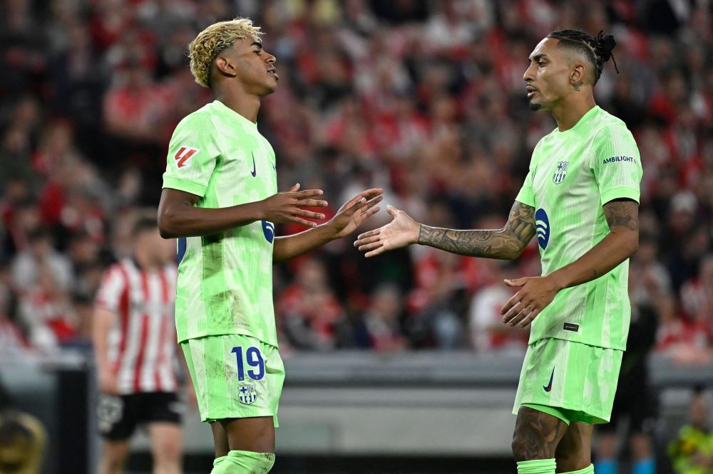 尤文vs乌迪内斯：伊尔迪兹、乔纳森-戴维首发，麦肯尼出战